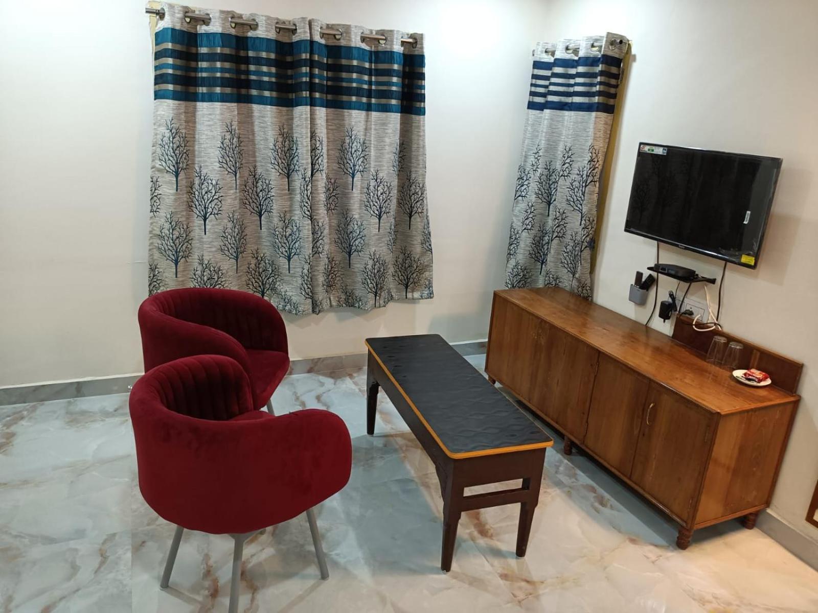 Hotel Hcb Brahmapur Екстериор снимка
